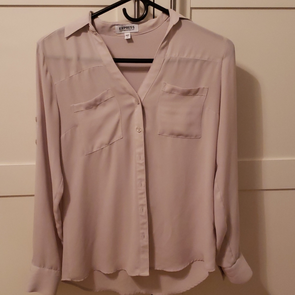 Express buttondown